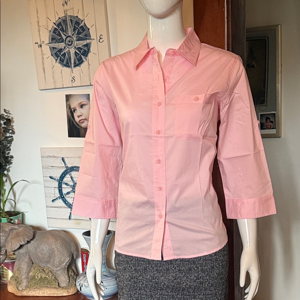 NWT northern reflections size small strawberry Pink Women's Button-Up Shirt